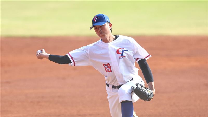黃子鵬首場實戰63球　陳仕朋退場後去陪產