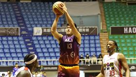 SBL聯賽本週前往高雄鳳山體育館進行為期兩週賽程。（圖／籃球協會提供）