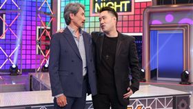 余祥銓同台包小松，三立新聞網專訪。（圖／記者楊澍攝影）