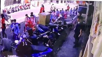 畫面曝！學童放學要拉繩自保超辛酸