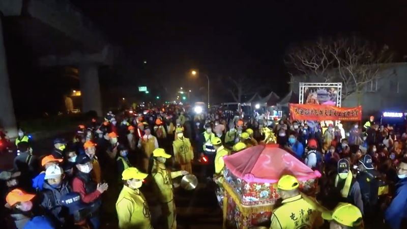 超狂腳程發威！白沙屯媽祖凌晨1:50到台中