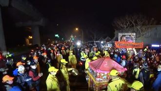 超狂腳程發威！白沙屯媽祖凌晨1:50到台中