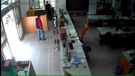 鑽石,失主,撿拾,公有市場,鳳山分局