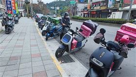 違停,麥當勞,補班,外送(翻攝自 外送員的奇聞怪事)