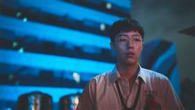 蔡凡熙顛覆以往的陽光形象，在《黑的教育》飾演逐步黑化的高中生。（圖／禾豐九路提供）