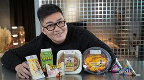 7-ELEVEN粉專發文寫道，獨家上市、明天開賣啦！JOE式要與Joeman合作。（圖／翻攝自7-ELEVEN粉專）