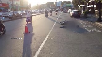 男過馬路遭撞飛不治　網指「逆光」是肇因