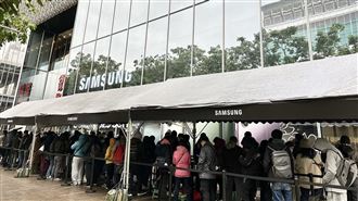三星Galaxy S23開賣！頭香哥1週前來排隊