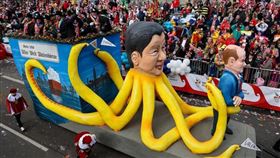 德國科隆狂歡節嚴重辱華（圖／翻攝自@__Inty__ twitter）