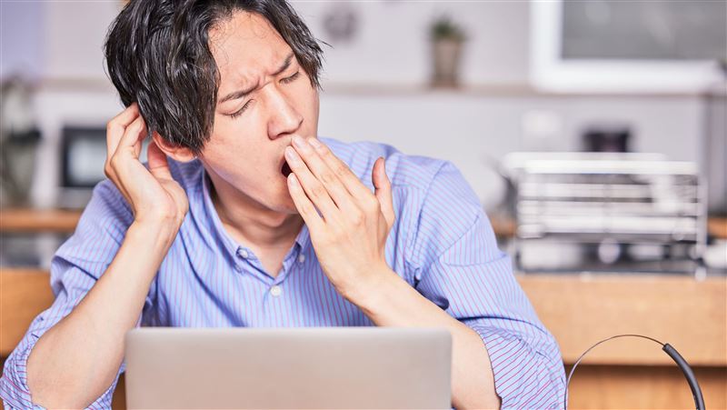 哈欠≠想睡 伴隨「4症狀」恐心梗、肝病了