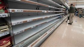 英國超市出現缺蛋缺蔬果的狀況，受到進口國產量減少影響，紛紛貼出限購令。（示意圖／達志／美聯社）