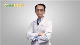 醫師提醒，肥胖會造成痛風、睡眠呼吸中止症、糖尿病及代謝症候群，建議BMI值大於32.5的民眾盡快就醫尋求專業治療。