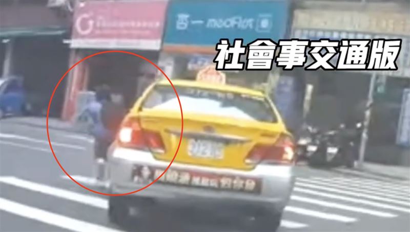 三重行人地獄！小黃撞飛女學生⋯竟秒逃逸