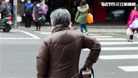 天氣／冬天／羽絨／寒流／冷氣團（記者陳弋攝影）
