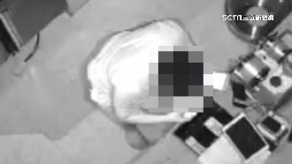 一夜闖3店偷7.3萬　竊賊神明前清點贓款