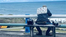 他獨自「環島抗癌不會被打敗」　背影照激勵癌友：我也要圓夢（圖／翻攝自騎車環島趣臉書）