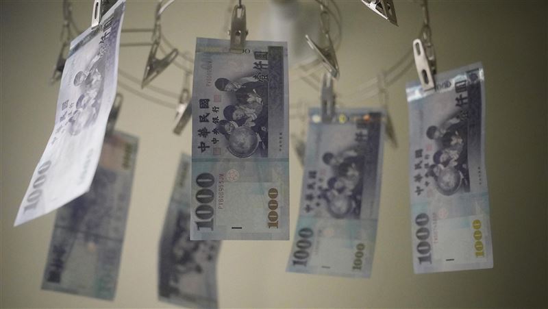 普發6千「5方式領取」他願排隊領現原因曝