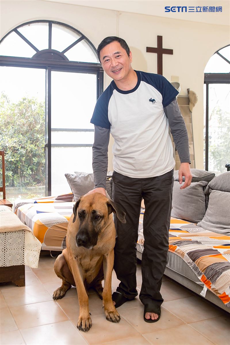 湯志偉三立新聞網專訪。 （圖／記者楊澍攝影）