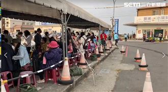 228首日！破萬人衝小琉球　墾丁車流曝光