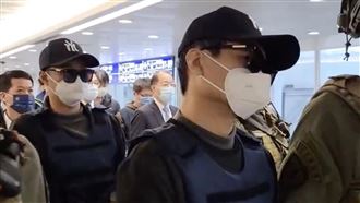 台南開88槍2嫌廈門遣返　落魄抵台畫面曝