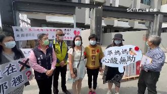 預售屋遭「1屋2賣」　5戶受害者下跪求助