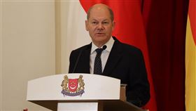 德總理訪星 出席聯合記者會 德國總理蕭茲（Olaf Scholz）14日訪問新加坡，拜會星國總理李顯龍後，出席聯合記者會。中央社記者侯姿瑩新加坡攝  111年11月14日