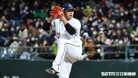 ▲世界棒球經典賽，台灣隊第2場熱身賽對戰中信兄弟，投手宋家豪。（圖／記者劉彥池攝影）