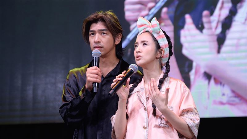 林依晨合體陳柏霖　重現12年前默契粉嗨翻