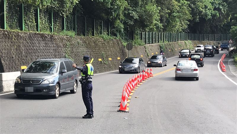 蘇花公路匯德隧道砂石車追撞5車 一度回堵