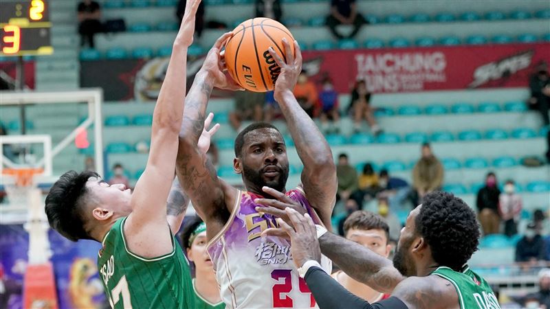 砍將萊斯35分做白工　沒一哥英熊照勝太陽