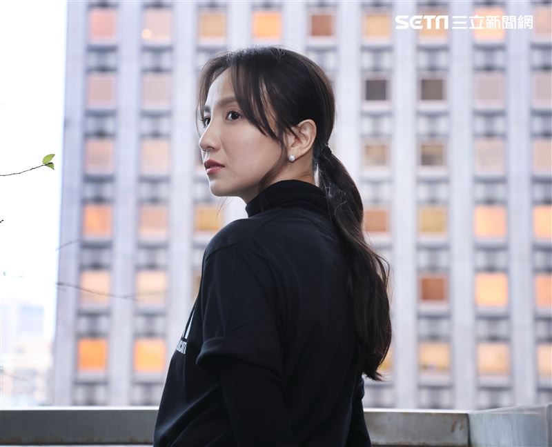 張寗三立新聞網專訪。（記者邱榮吉/攝影）