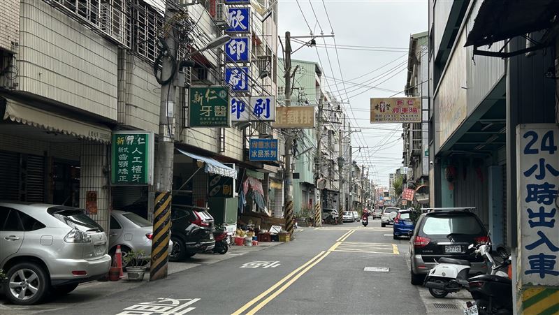 大里十九甲地區基地台拆光後　被嫌訊號差