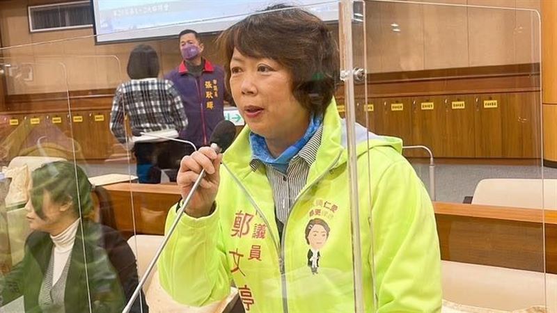 看板將被強行換掉　綠議員：公平正義何在