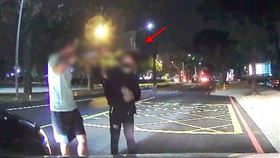 台中,男大生,瑪莎拉蒂,擦撞（圖／翻攝畫面）