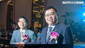 玉山銀行董事長黃男州（圖左）、星宇航空董事長張國煒（圖右）出席記者會。（圖／記者戴玉翔攝影）