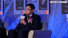 星宇航空董事長張國煒出席「玉山星宇航空聯名卡」記者會。（圖／記者戴玉翔攝影）