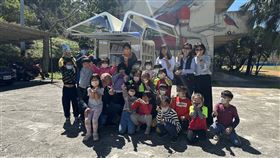 救護車,圖書車,宏致,員工