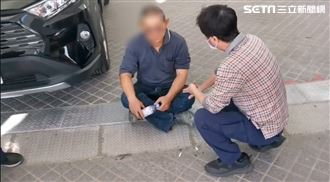 他特別告假砸毀南市府6扇門！嫌身份曝光