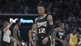 ▲NBA灰熊隊少主莫蘭特（Ja Morant）被指控對少年進行毆打並使用槍枝威脅。（圖／美聯社／達志影像）