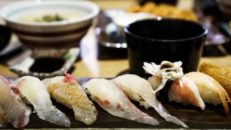 用餐慘摔！女顧客「尾椎骨折」店家賠償曝