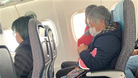 立榮飛機引擎故障　9名旅客嚇壞機上祈禱
