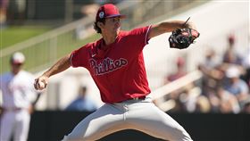 ▲費城人新秀佩英特（Andrew Painter）2日大聯盟熱身賽飆最快159公里火球。（圖／美聯社／達志影像）