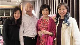 韓國瑜、韓冰參加白嘉莉壽宴。（圖／翻攝白嘉莉臉書）