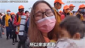 媽祖加持！媽抱腦萎縮童跪地祈求　下個月開刀：希望平安長大