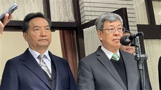 行政院長陳建仁報告「中央政府疫後強化經濟與社會韌性及全民共享經濟成果特別預算案」編製經過並備詢(圖／記者高逸帆攝影)