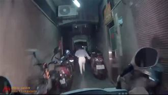 越籍女子擔任看護不到十天就逃逸北上，淪為「伊拉客」。（圖／翻攝畫面）