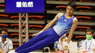 111年全大運  蕭佑然鞍馬項目奪金111年全國大專校院運動會26日在國立體育大學綜合體育館進行公開男生組競技體操單項決賽，代表國北教大的蕭佑然在鞍馬項目以14.6分奪下金牌。中央社記者鄭清元攝  111年4月26日