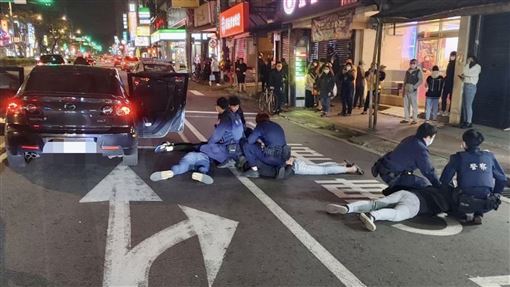 新北醋男爭風吃醋　揪3惡煞擄情敵痛毆