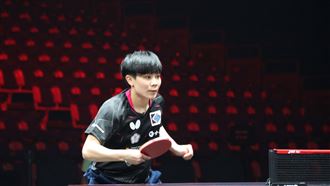 鄭怡靜挺進WTT大滿貫賽女單16強  台灣桌球一姊鄭怡靜（圖）14日在WTT新加坡大滿貫賽女單32強以3比1擊敗巴西選手布魯娜，挺進16強。中央社記者侯姿瑩新加坡攝 111年3月14日