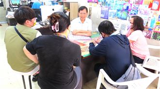 找尋對象不只是需符合客觀條件，更多相處過程的互動、感受，才是打動芳心的關鍵因素！（圖／桃園市中壢區美滿服務中心提供）